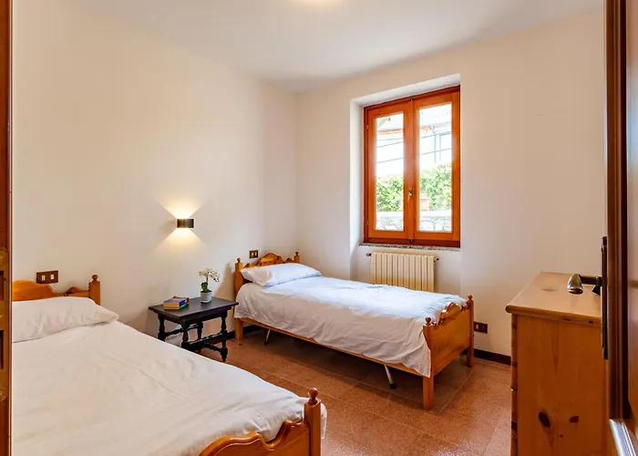 Lägenhet Mezzo By Interhome Vercana