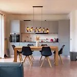 Mezzo By Interhome